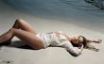 Tapety na plochu - Shakira on the beach