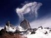 Tapety na plochu - Tall rock and clouds